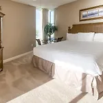 Splash Resort West 3